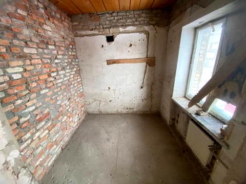 квартира по адресу Роганская ул., 143