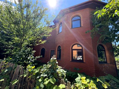 дом по адресу 10 лінія