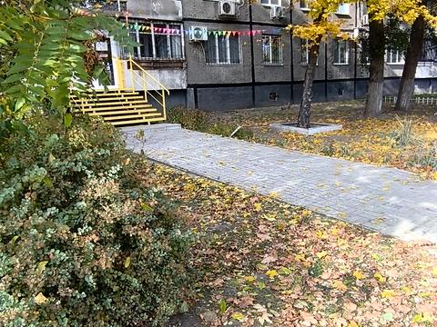 комерційна за адресою Набережна Перемоги вул., 87