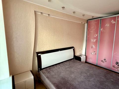 квартира за адресою Анни Ахматової вул., 15