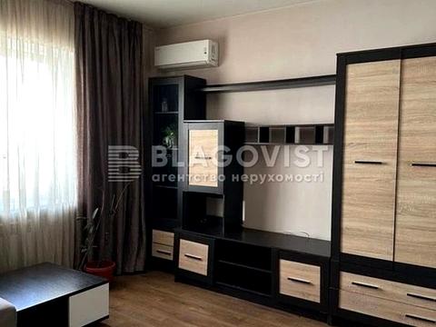 квартира за адресою Степана Рудницького вул. (Академіка Вільямса), 8-Є