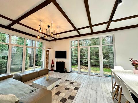 будинок за адресою Буча, Євгена Коновальця вул.