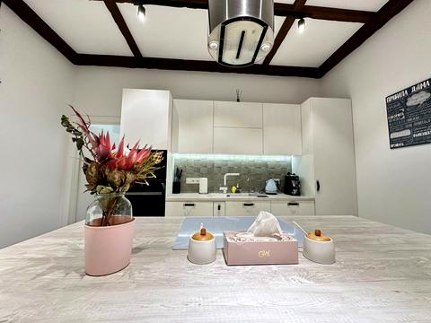 будинок за адресою Буча, Євгена Коновальця вул.