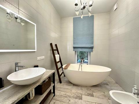 будинок за адресою Буча, Євгена Коновальця вул.