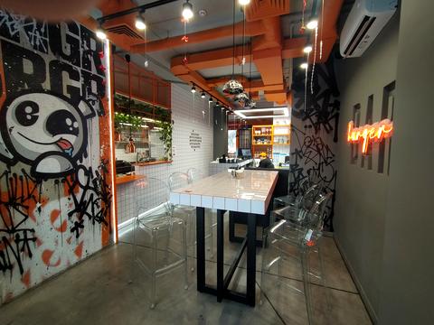 комерційна за адресою Гурія Бухала вул. (6-та Гвардійська), 13