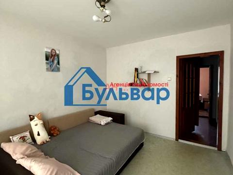 квартира за адресою Володимира Івасюка вул. (Головка), 4