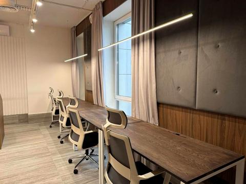 комерційна за адресою Бульварно-Кудрявська вул. (Воровського), 17