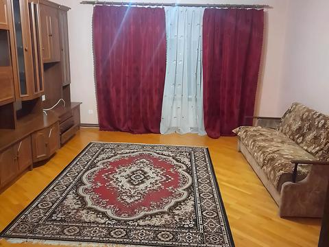 квартира за адресою Угорницька вул., 12а