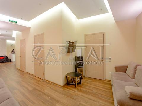 коммерческая по адресу Евгения Коновальца ул. (Щорса), 36-Д