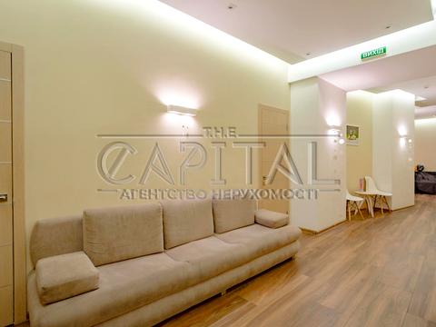 коммерческая по адресу Евгения Коновальца ул. (Щорса), 36-Д