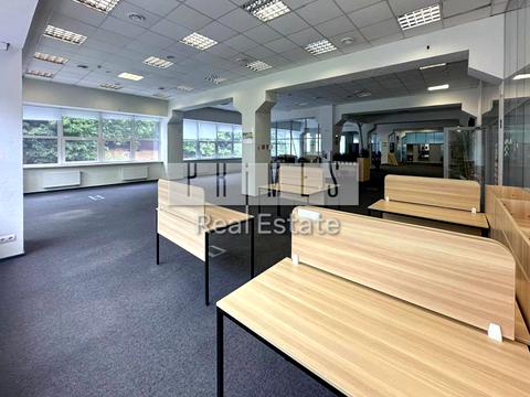 комерційна за адресою Київ, Охтирська вул., 1