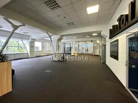 комерційна за адресою Київ, Охтирська вул., 1