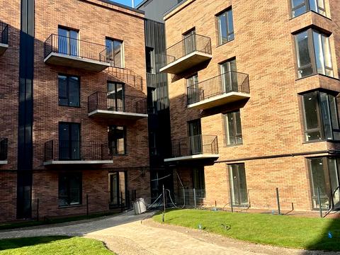 квартира за адресою 24 Серпня вул., (Будинок 11)