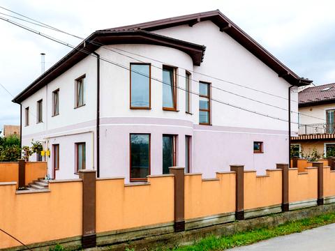 будинок за адресою Івано-Франківськ, Коновальця