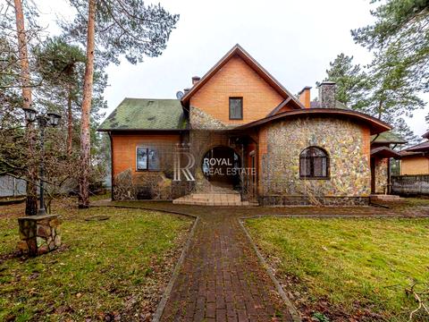 будинок за адресою смт. Козин, Київська вул., 55