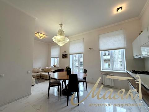 квартира за адресою Київ, Рейтарська вул., 5