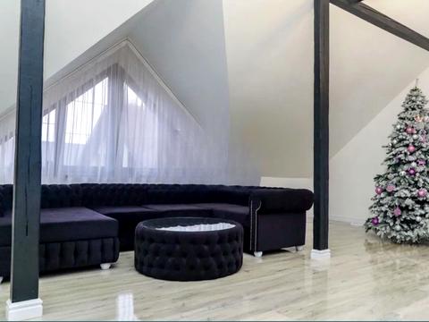 будинок за адресою Рильського вул.