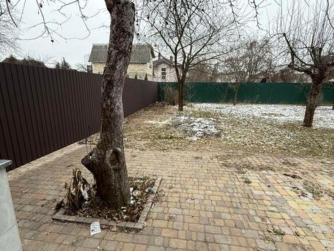 будинок за адресою Синьоозерна вул.