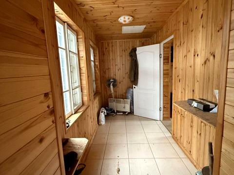 будинок за адресою Синьоозерна вул.