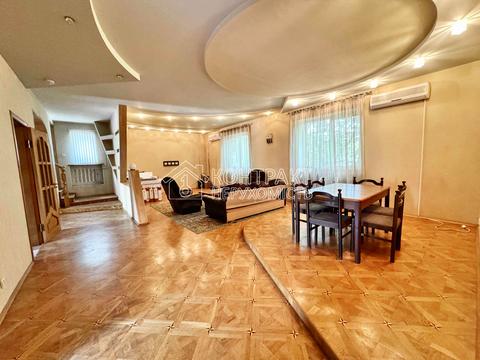 будинок за адресою Канадська вул. (Гур'євська)