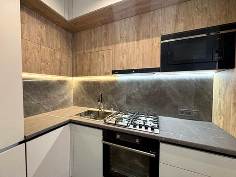 квартира за адресою Макогона вул., 25