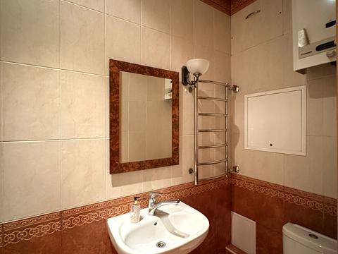 квартира по адресу Голосеевский просп. (40-летия Октября), 106/2