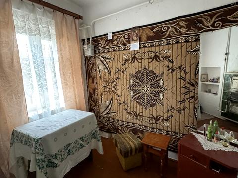 будинок за адресою Центральна, 4