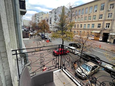 квартира за адресою Київ, Шота Руставелі вул., 40