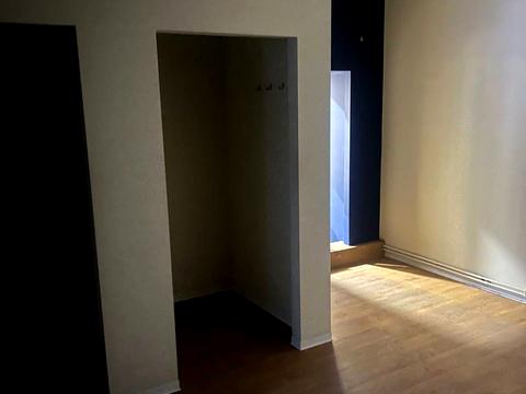 комерційна за адресою Академіка Володимира Гнатюка вул. (), 24