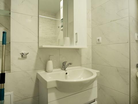 квартира за адресою Академіка Заболотного вул., 1-Б