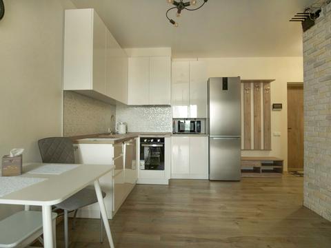 квартира за адресою Академіка Заболотного вул., 1-Б