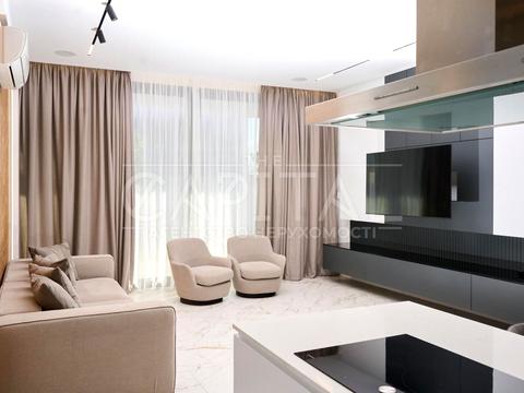 дом по адресу вул. Виноградна