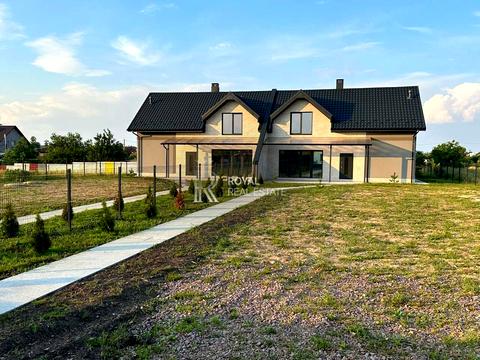 дом по адресу Вишнева