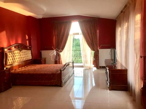 будинок за адресою Гризодубова вул.