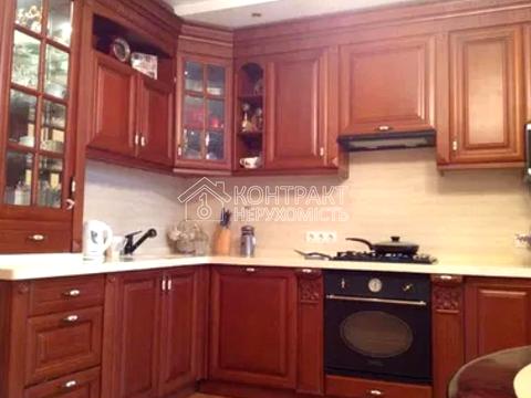 будинок за адресою Гризодубова вул.