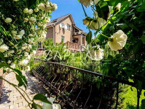 будинок за адресою Миколи Миклухи-Маклая вул. (Дежнєва)