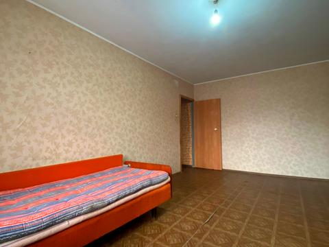 квартира за адресою Курсанта Єськова вул., 8