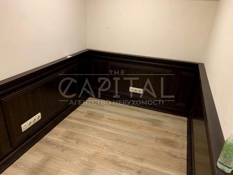 комерційна за адресою Київ, Софіївська вул., 16/16