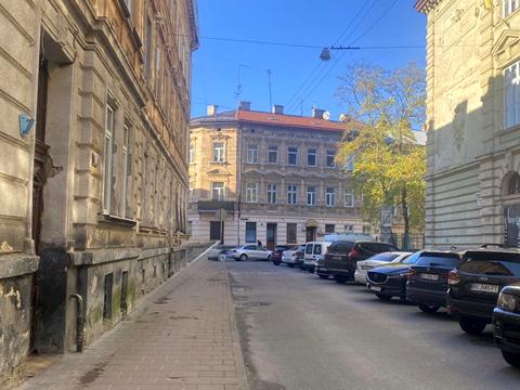 квартира за адресою Дарії Гусяк вул. (Таманська), 16