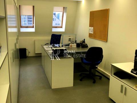 комерційна за адресою Дмитрівська вул., 56-Б