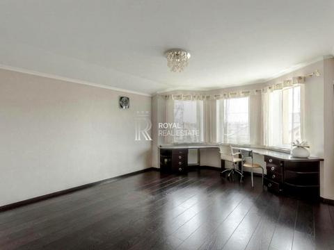 дом по адресу с. Петропавловское (Петровское), Переяслівська