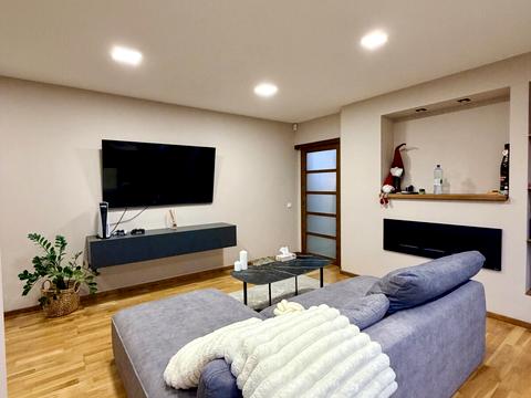 квартира по адресу Зеленая ул., 204д