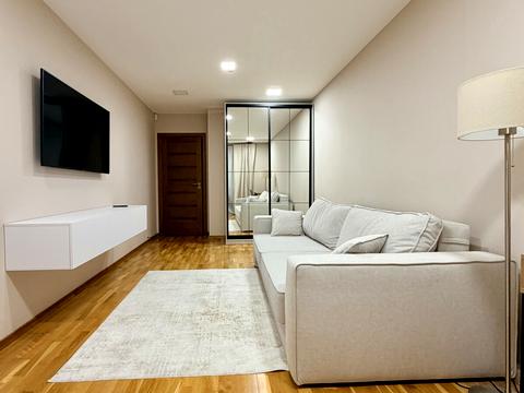 квартира по адресу Зеленая ул., 204д