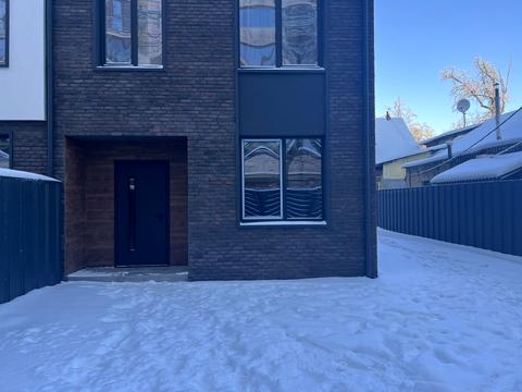 будинок за адресою Василя Стуса вул. (Пушкінська), 64/68