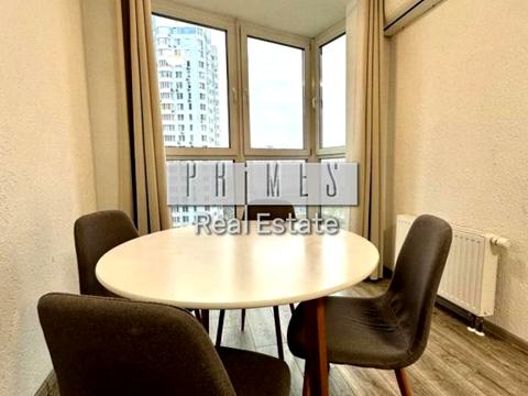 квартира за адресою Драгоманова вул., 2-Б