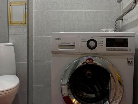 квартира за адресою Українська вул., 83б к.1-5