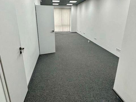 комерційна за адресою Мечникова вул., 10