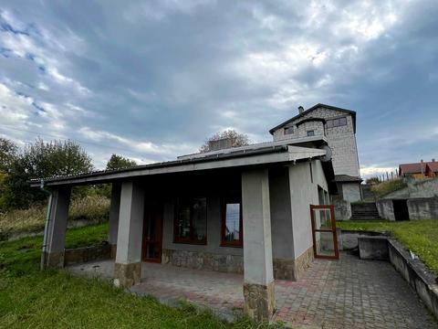 дом по адресу Садовая ул.