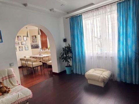 квартира за адресою Марії Лагунової вул., 18-Б