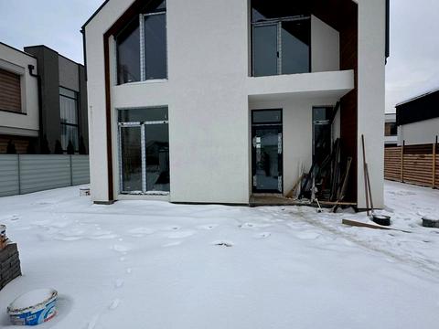 будинок за адресою Пилипа Орлика вул.